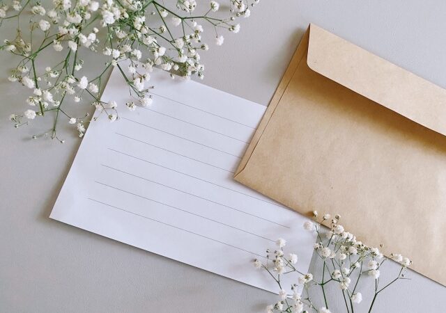 退職する人へプレゼントはあげなくてもOK？失礼のない考え方とスマートな対応 