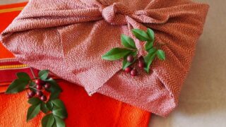 「おみやげ」と「おみあげ」正しいのはどっち？地域ごとに異なる呼び方を解説 