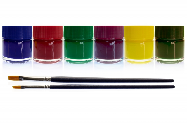 雨の日にプラモ塗装はできる？失敗を防ぐ湿度対策まとめ